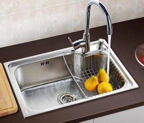 南宁厨房水槽装修设计，单槽还是双槽更方便？